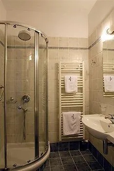 Corfu Club Aparthotel 3*